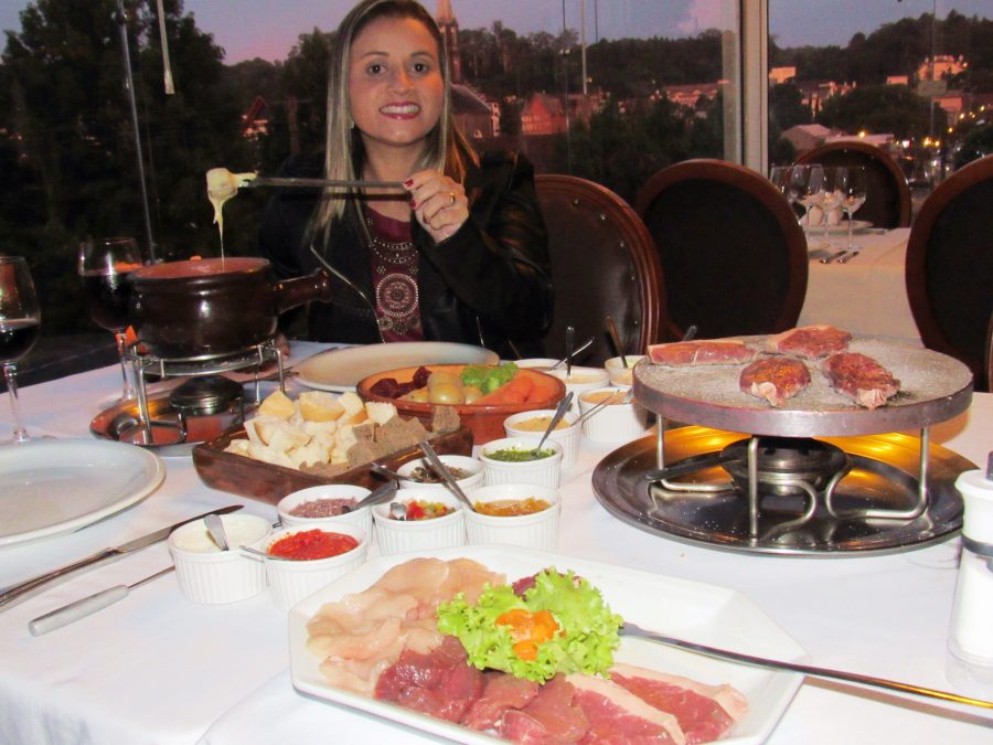 Colosseo O melhor fondue de Gramado Vivi na Viagem