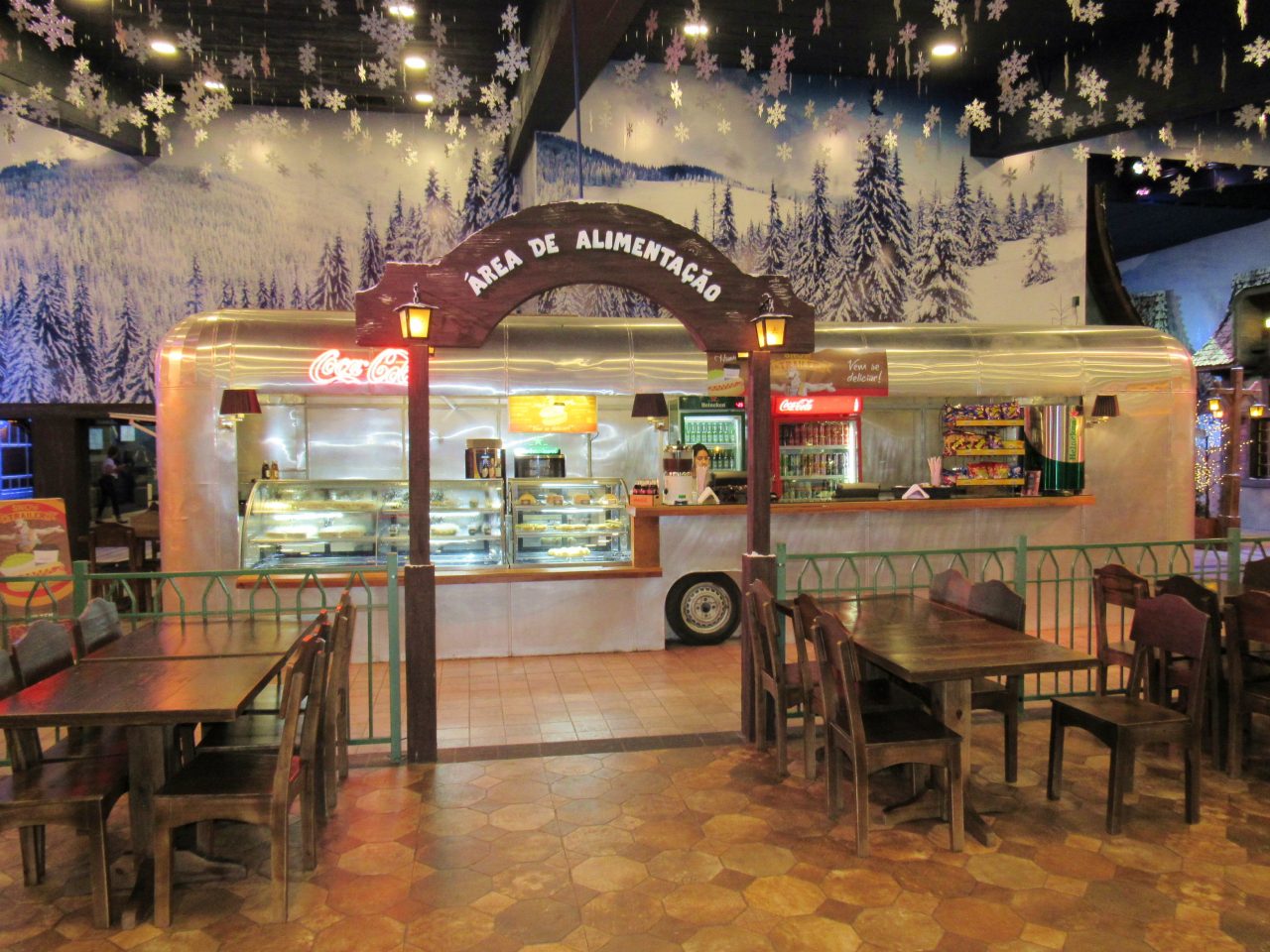 Um dia no Snowland em Gramado - Vivi na Viagem