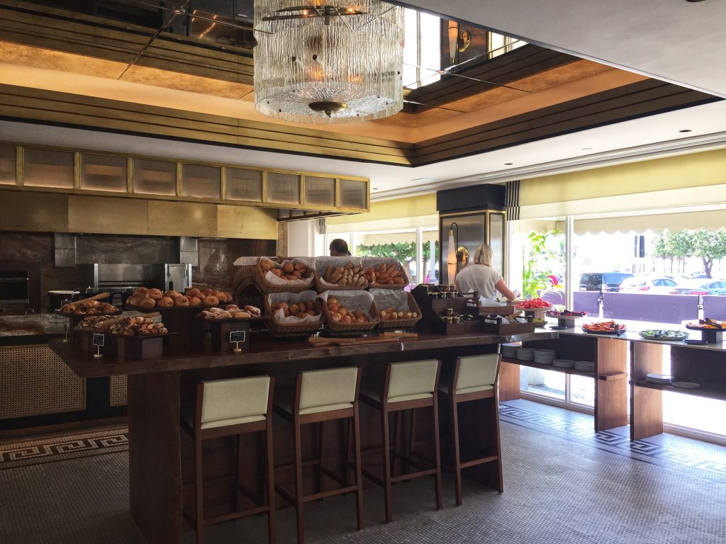 Café da manhã no Copacabana Palace Vivi na Viagem